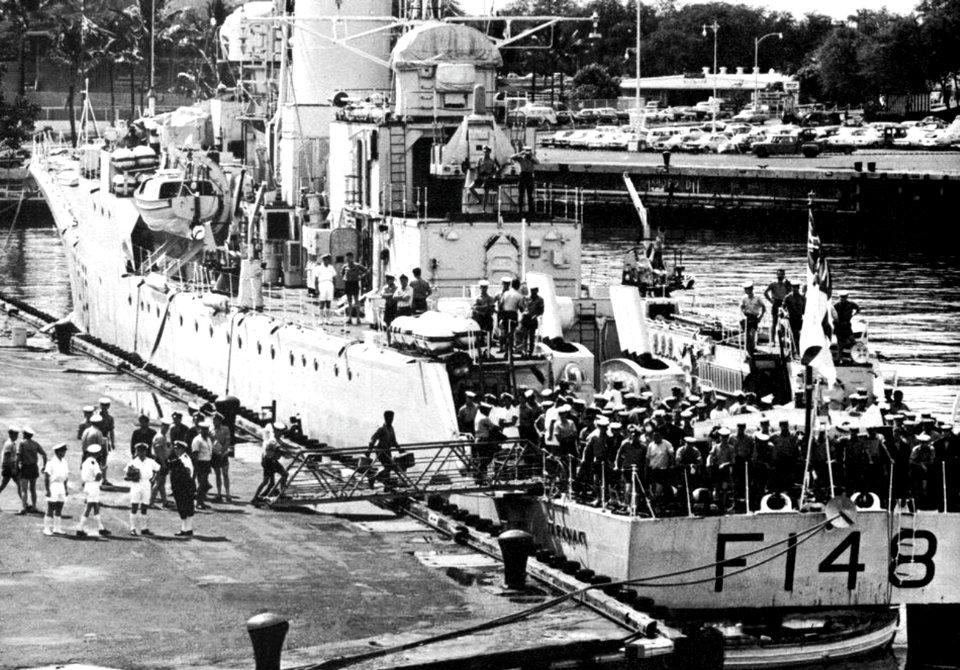 HMNZS Taranaki (F148) at Pearl Harbor, Hawaii (USA), in March 1967