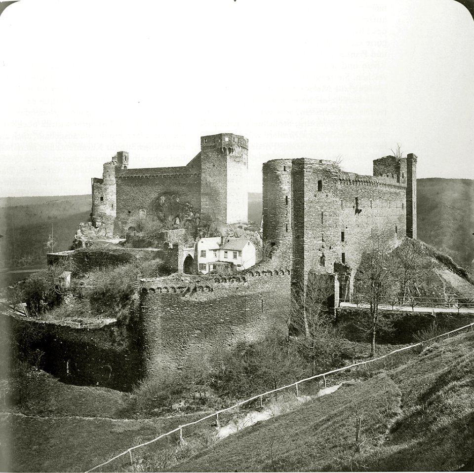 Hohenstein Taunus 81-014