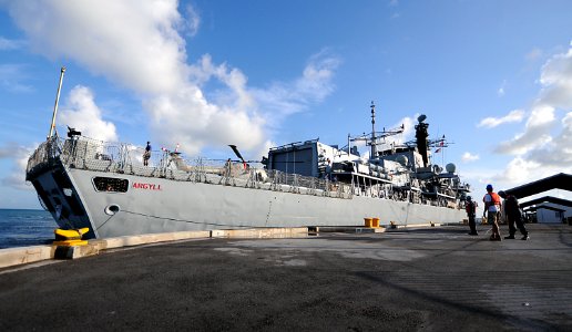 HMS Argyll visits Mole Pier 140707-N-YB753-031