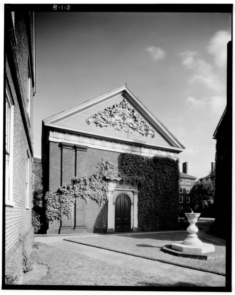 Holden Chapel - 080018pu