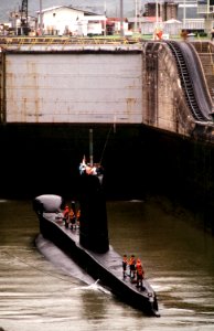 HMS Ocelot (S17) in Miraflores Locks 1989