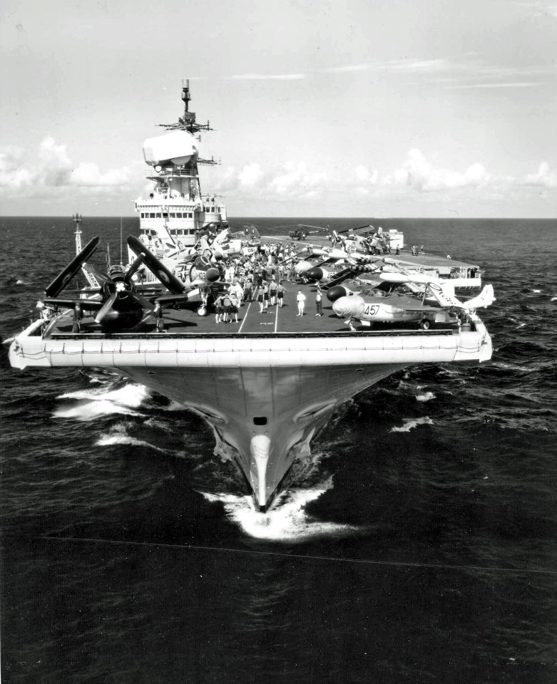 HMS Victorious bow shot 1959
