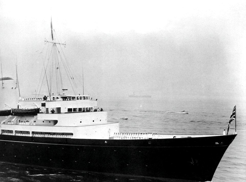 HMY Britannia underway in July 1959, with Queen Elizabeth II and Dwight D. Eisenhower