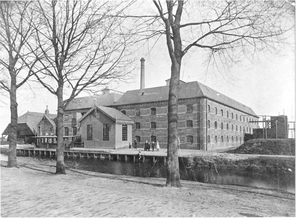 Hollandia 1920