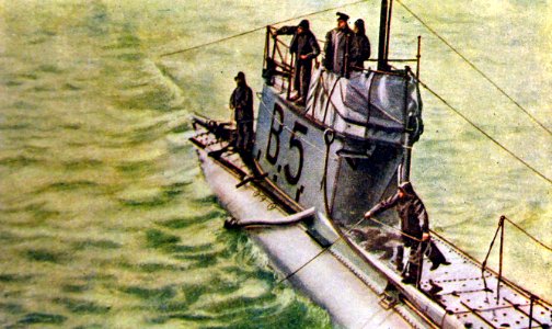 HMS B5 arriving at supply base