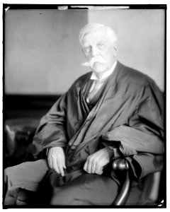 HOLMES, OLIVER W. JUSTICE LCCN2016862440