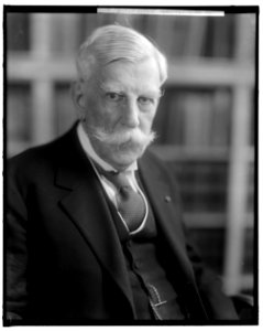 HOLMES, OLIVER W. JUSTICE LCCN2016862444