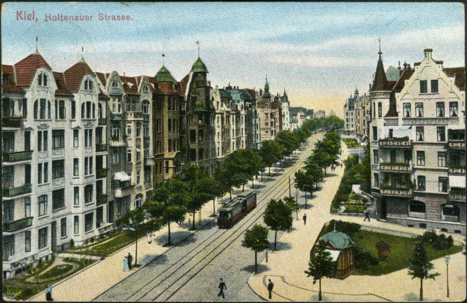Holtenauer Straße, Ecke Gneisenaustraße (Kiel 27.723)