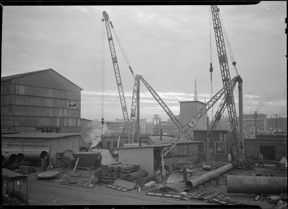 Holyoke, Massachusetts - Scenes - NARA - 518294