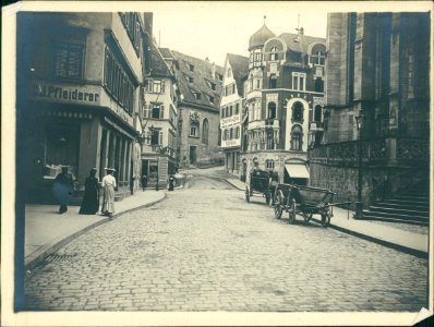 Holzmarkt Tübingen zum Pfleghof hin (Fotografie ca1905)