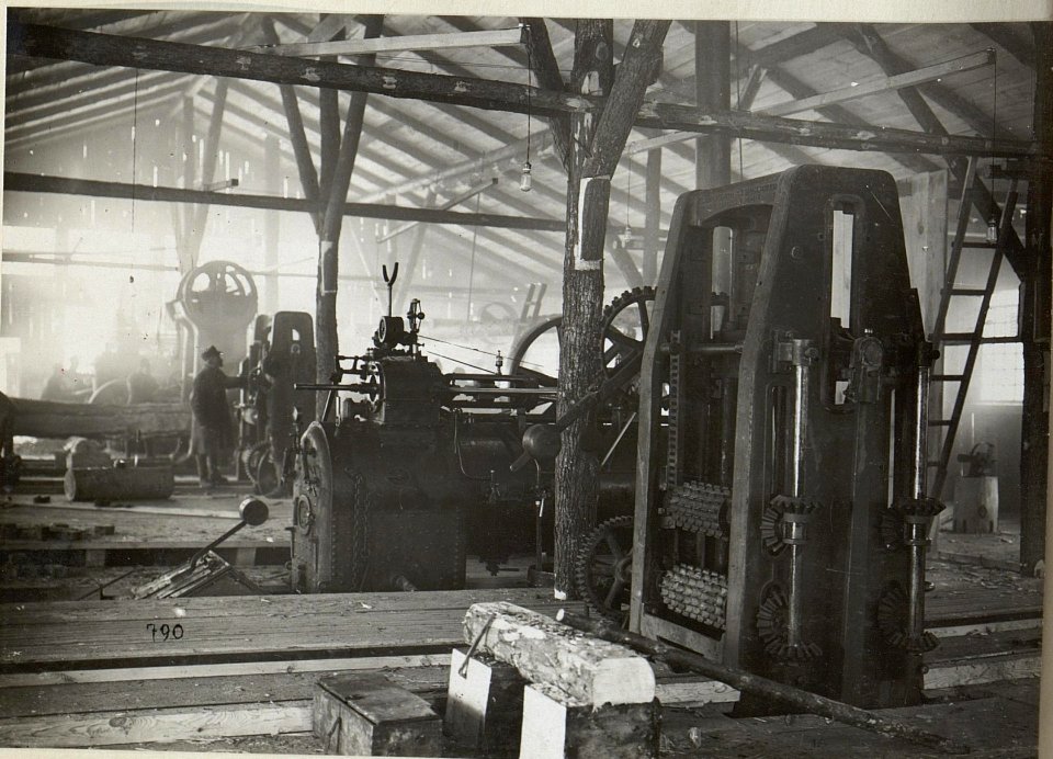 Holzverarbeitung in Galizien (BildID 15681846)