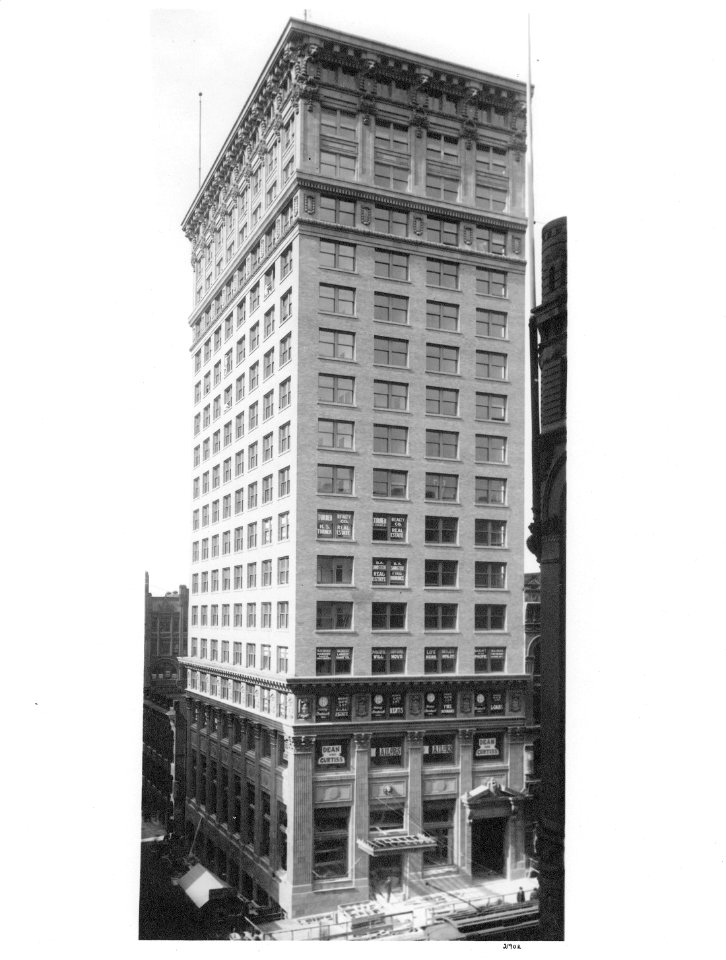 Hoge Building, northwest corner of 2nd Ave and Cherry St, Seattle, 1911 (CURTIS 2106)