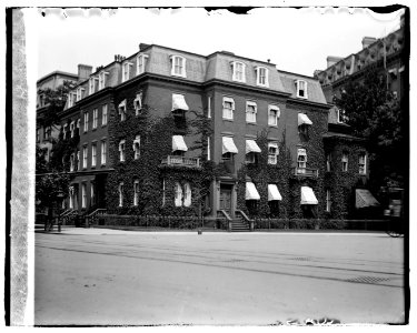 Home of Chas. (...), 14 and H LOC npcc.00068