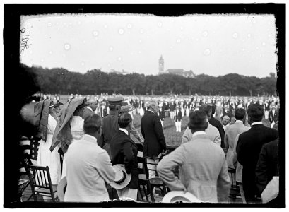 HOME GUARD. ORGANIZATION OF GOVERNMENT CLERKS, D.C. WILSON, BACK TO CAMERA, REV. LCCN2016868066