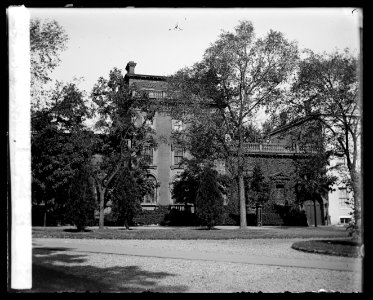 Home of Danl. Webster 17th & H., (Washington, D.C.). Said to have been lost in a poker game LCCN2016819418