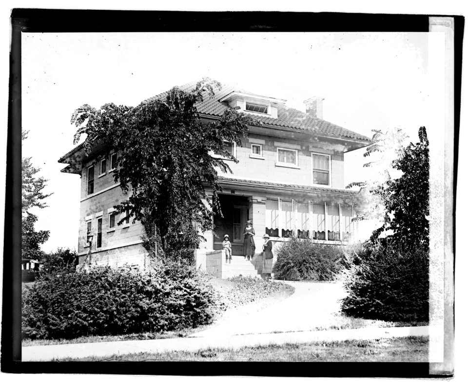 Home of Jas. J. Davis, Moosehead LOC npcc.04642