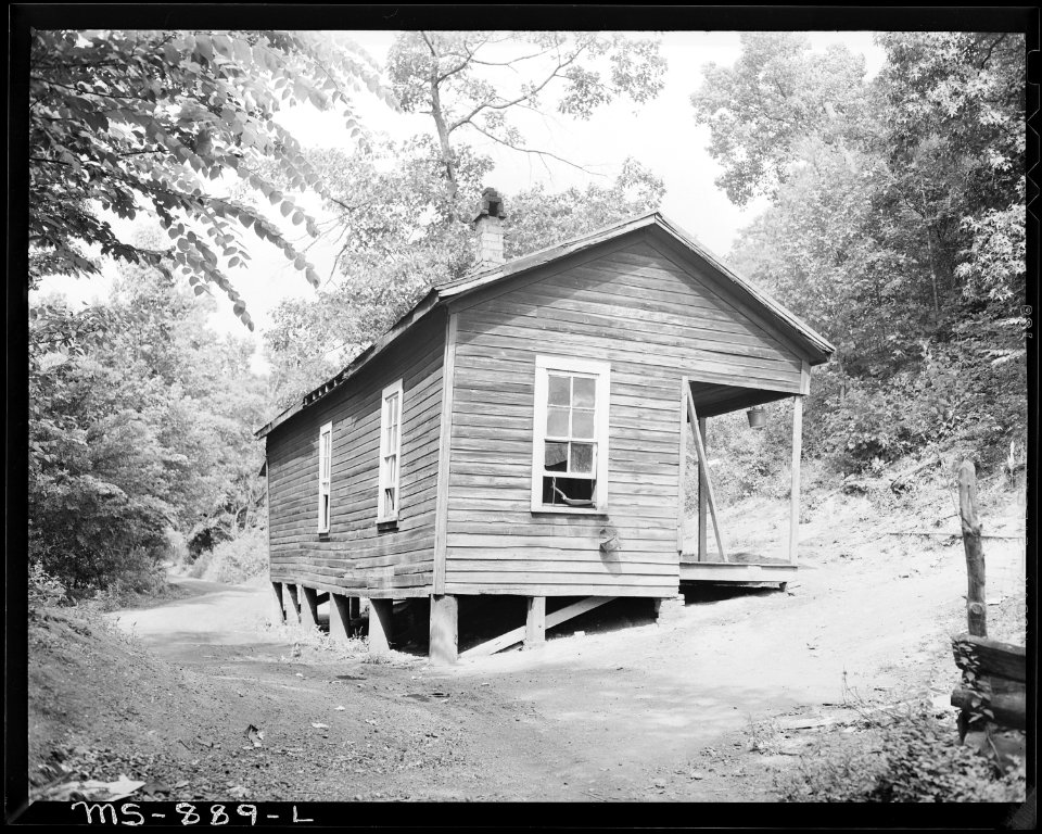 Home of Eddie Cain, miner, ... living in company housing project. Adams, Rowe & Norman Inc., Porter Mine, Adamsville... - NARA - 540591