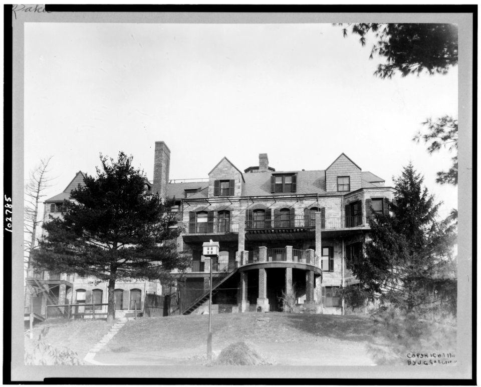 Home of Mary Baker Eddy, Chestnut Hill, Massachusetts LCCN91720626