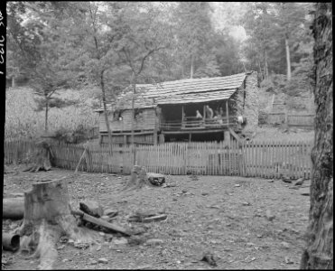 Home of John Whitehead, his wife and six children and six grandchildren - NARA - 541128