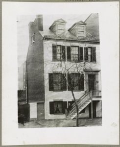 Home of Mrs. Surratt - on H Street, N.W. between 6th and 7th streets LCCN2013648749