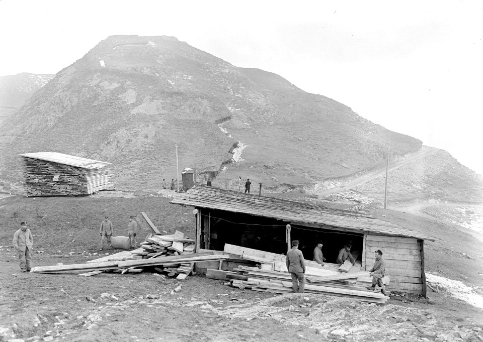 Holzlager auf Pkt. 1050 - CH-BAR - 3239260