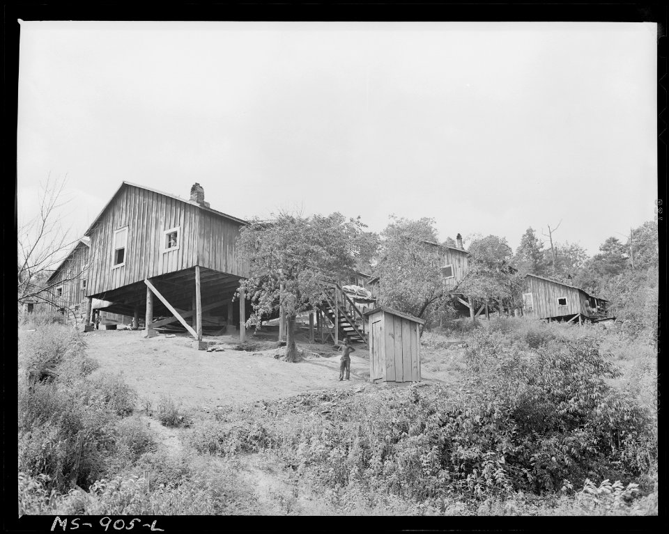 Homes of Negro miners in company housing project. Adams, Rowe & Norman Inc., Porter Mine, Adamsville, Jefferson... - NARA - 540603