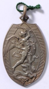 Hommage de Reconnaissance et d'Admiration à Notre Bourgmester A. Max 1914-1915, medal by Jacques Marin (1877-1950), Belgium, 1915, Coins and Medals Department of the Royal Library of Belgium, 2Lef 21 - 45 (recto)