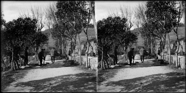 Homes en un passeig a la rodalia del monestir de Sant Jeroni de la Murtra photo