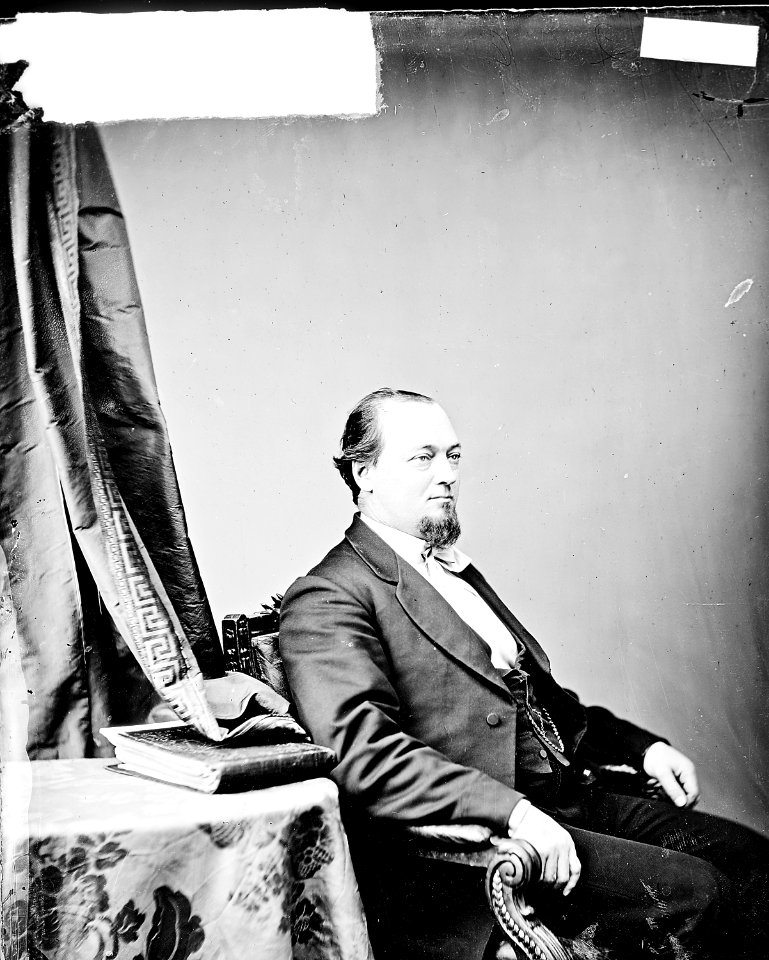 Hon. George W. McCreary, Iowa - NARA - 527383