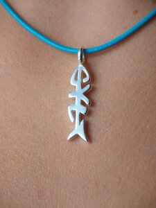 Silver pendant trailers sylt