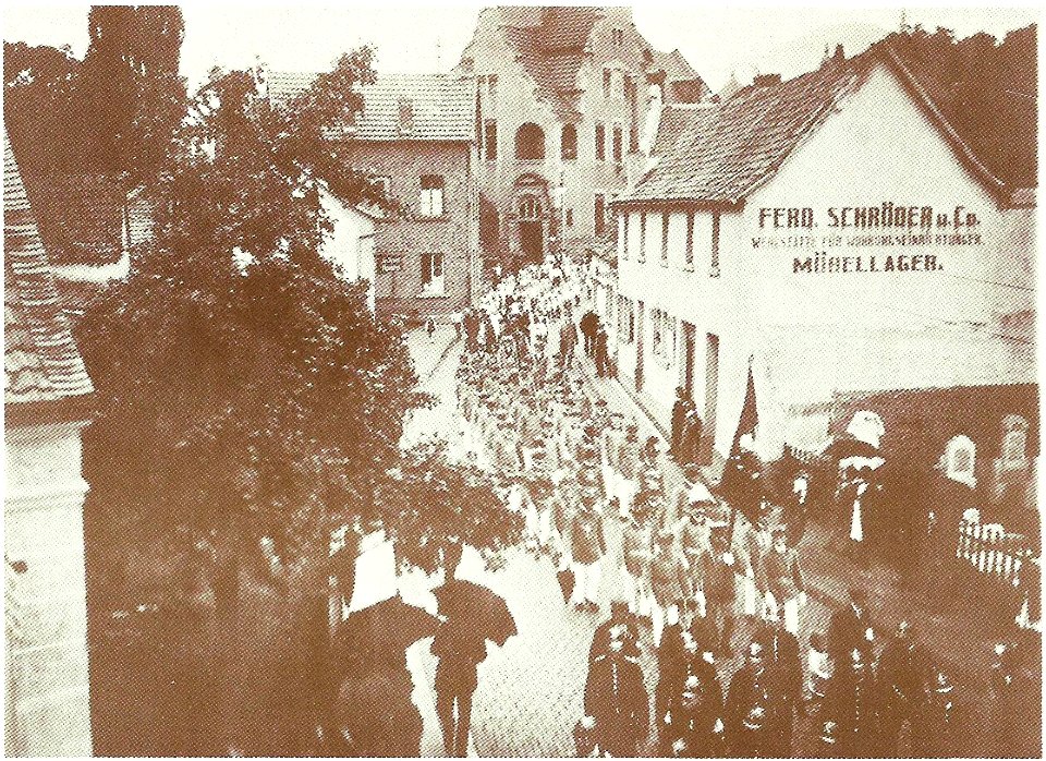 Honnef Bahnhofstraße Festzug Sebastianus-Schützenbruderschaft