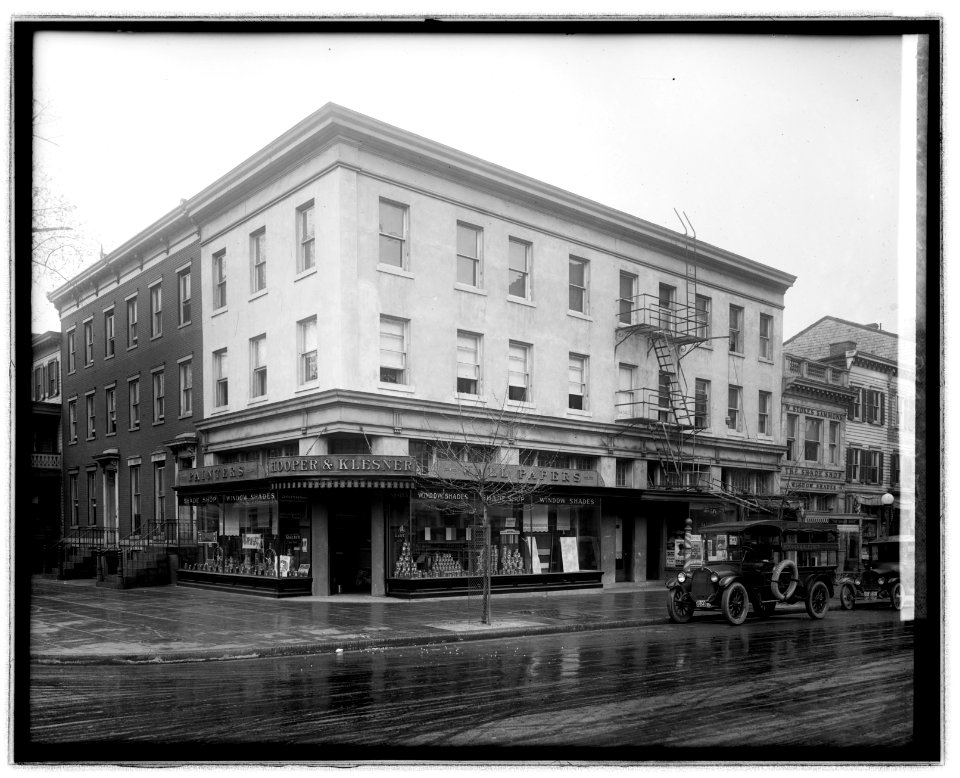 Hooper & Klesner Bldg. 12 & H, (Washington, D.C.) LCCN2016851869