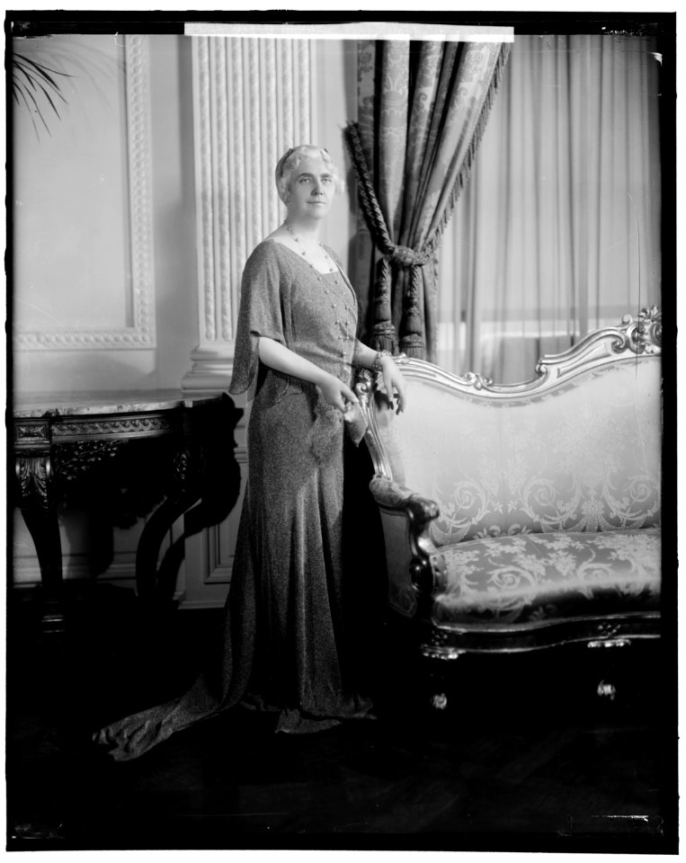HOOVER, HERBERT C., MRS. LCCN2016860976