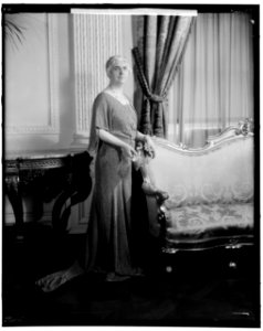 HOOVER, HERBERT C., MRS. LCCN2016860976