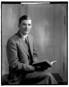 HOOVER, HERBERT, JR. LCCN2016862567