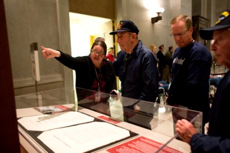 Honor Flight 20151019-01-060 (22150358050) photo