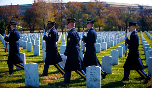 Honor Guard Rifle Team with Pentagon (15303654283)