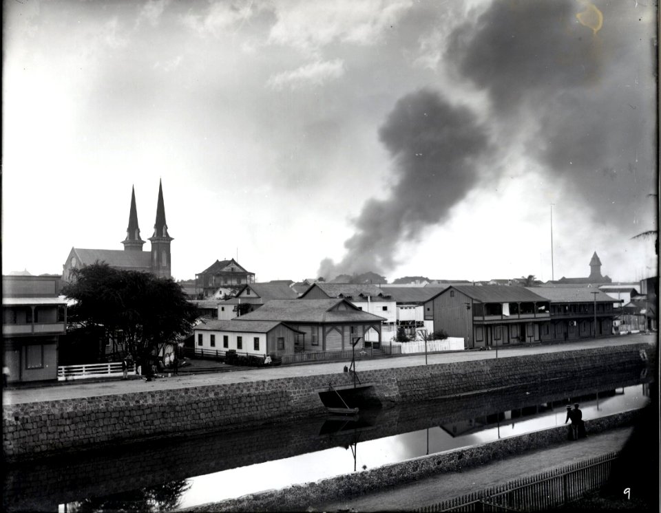 Honolulu Chinatown Fire of 1900 (17), photograph by Brother Bertram