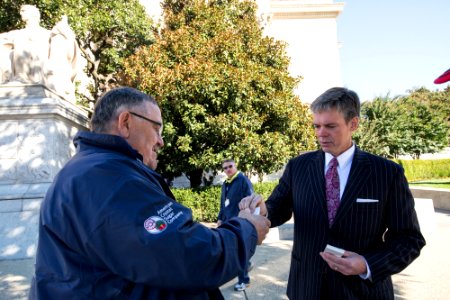 Honor Flight 20151019-01-124 (22348977381)