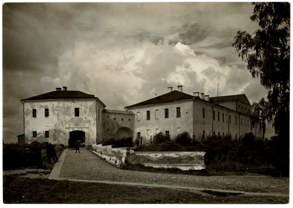 Horadnia, Stary zamak. Горадня, Стары замак (H. Poddębski, 1930)