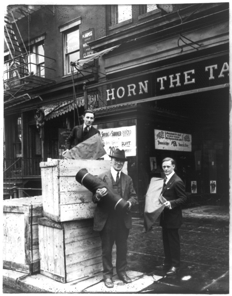 Horn the Tailor, Washington, D.C. LCCN2001706305