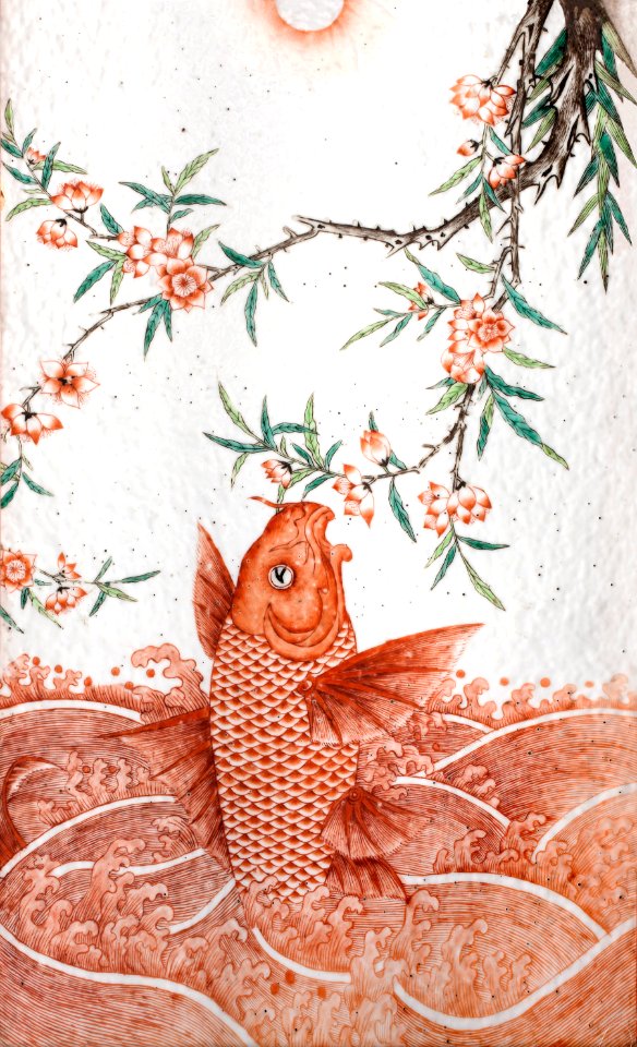 Hoppande karp och plommonblommor som är symboler för våren. Målat på porslin, 1723-1735, Yongzheng - Hallwylska museet - 107694