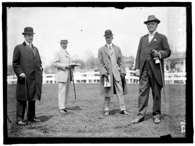HORSE SHOWS. 2 UNIDENTIFIED; P.G. GERRY; JUDGE W.H. MOORE LCCN2016863295