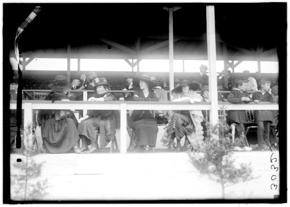 HORSE SHOWS. MISC., UNIDENTIFIED LCCN2016869963