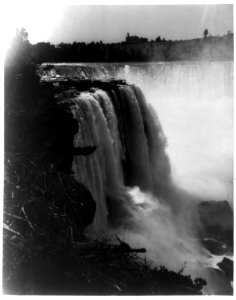 Horseshoe Falls, no. 1 (Niagara Falls) LCCN2002707790