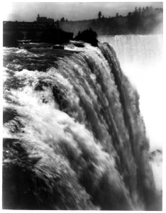 Horseshoe Falls, no. 3, (Niagara Falls) LCCN2002707788