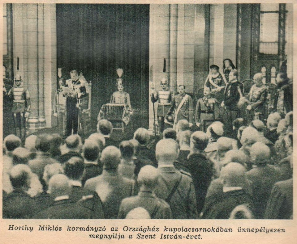 Horthy az Országházban