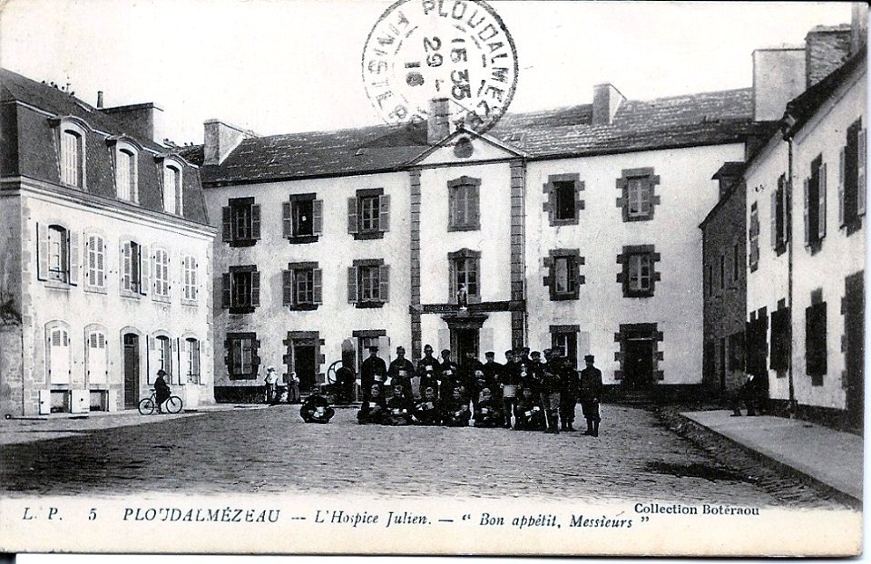 Hospice Julien Ploudalmézeau