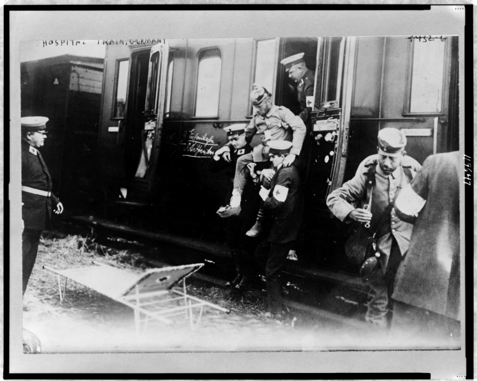 Hospital train, Germany LCCN98503030
