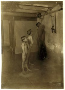 Hot Weather Delights, Newsboys' Protective Association, Cincinnati. LOC nclc.03174